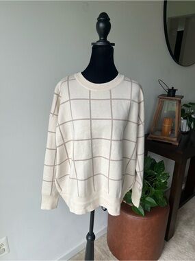 Baltic Born Plaid Crewneck Sweater in Cream & Tan Size Small